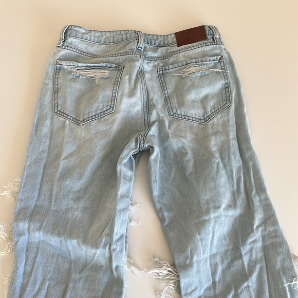 Hidden Women’s High Waisted Destructive Jeans - Picture 5 of 11